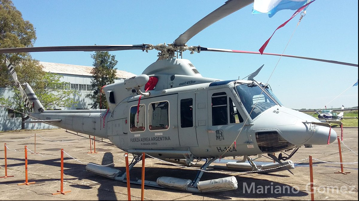 _MarianoGomez_'s tweet photo. Bell 412EP H-104 de la Fuerza Aérea en las jornadas de puertas Abiertas que se Realizó en el Área Material Quilmes el 3/11/18
@FuerzaAerea_Arg @SpottersArg #412EP #Bell #Spotter https://t.co/Q3S75anDDU