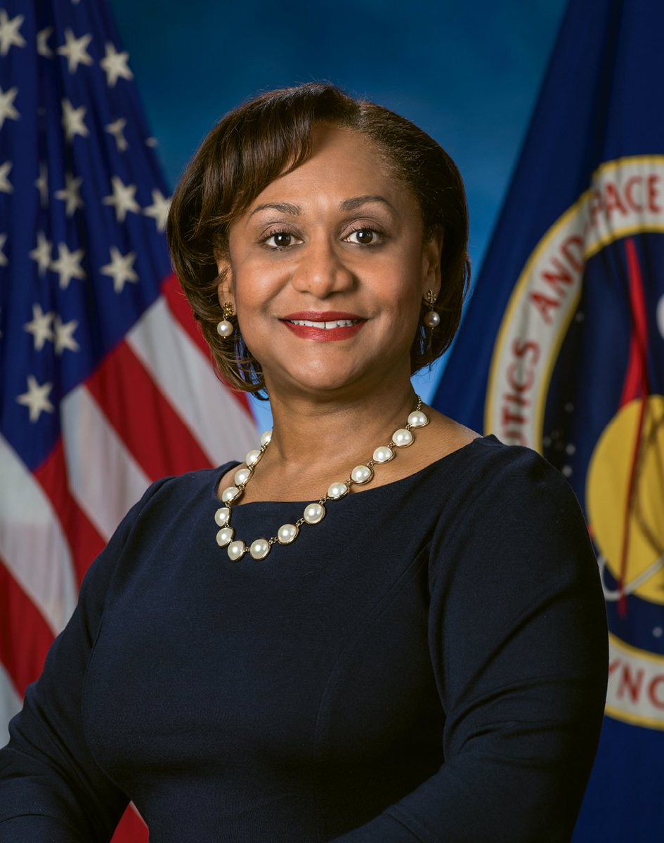 bronzepagemag's tweet photo. DEPUTY DIRECTOR OF NASA
Vanessa Wyche, 54 year old, (nearly 30-year veteran) has becomes the first African American to be Deputy Director of NASA, https://t.co/Buh5eWn4xK