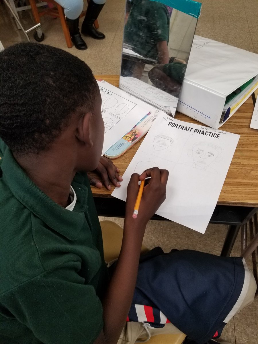 Students in 6th grade engaged today in sketching self portraits using direct observation and facial proportions. SWA artists are so awesome! #arted #arteducation #teambcps @Arts_SWA @SwaMagnet @dsmith814