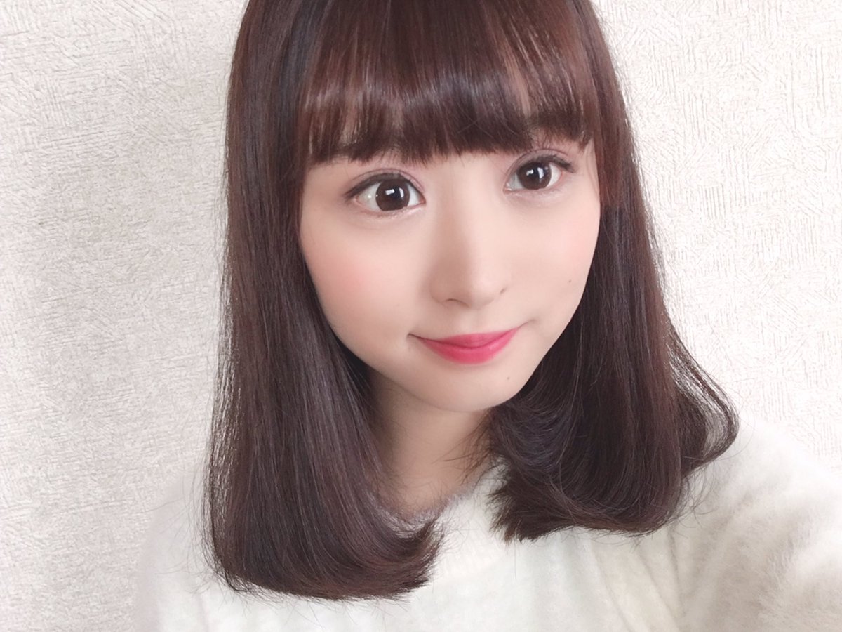 こんばんは！🌙
お久しぶりです😊💕
今日はミズコンで参加賞として頂いたものを載せます！！
24時間コスメ様・阪本高生堂様本当にありがとうございます🙇🏻‍♀️💓
どれもとっても素敵なものなので本当に嬉しいです😢♥️
最後の写真は私がミズコン終わってから初めて撮った自撮りです(笑)