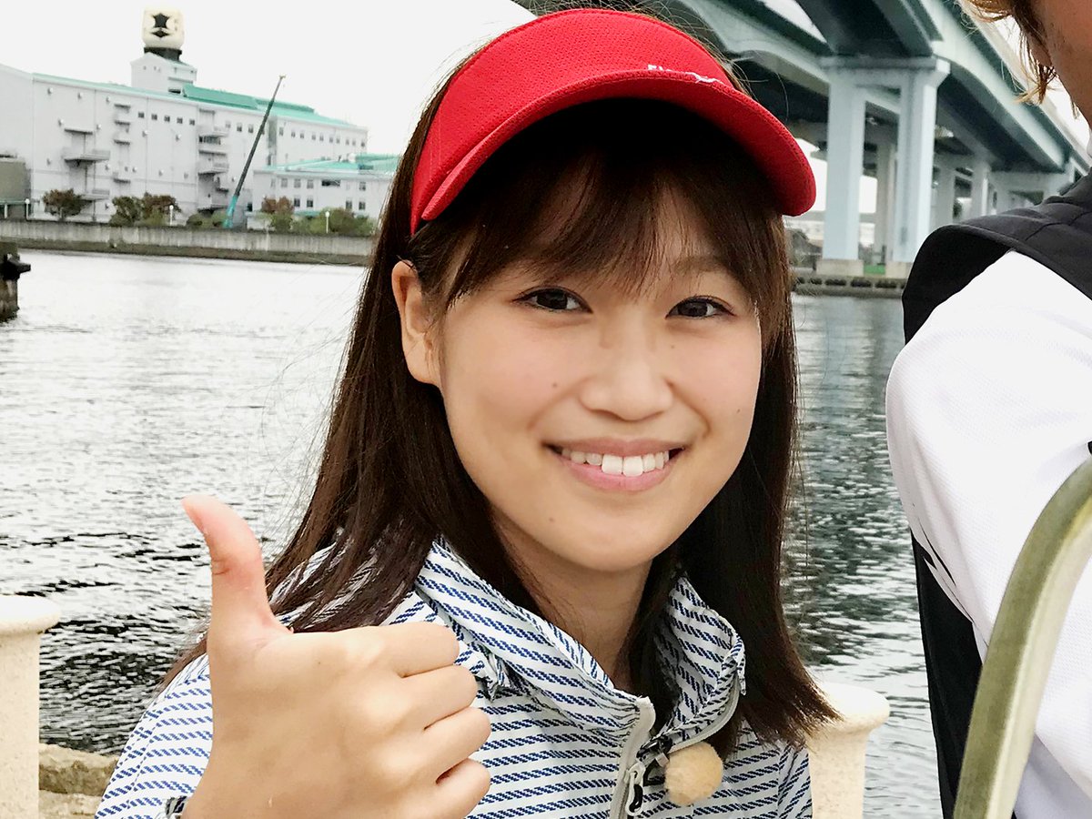 釣りビジョン こんにちは 関西発海釣り派 の 青山ハル です 今日はバスフィッシングのロケに来ています どうしてバスフィッシングなのか 今は秘密ですっ ワクワクして踊っちゃいそう さて 私はどこにいるのかしら 予想してね 釣り 釣りビジョン こんにちは 関西発海釣り派 の 青山ハル です 今日はバスフィッシングのロケに来ています どうしてバスフィッシングなのか 今は秘密ですっ ワクワクして踊っちゃいそう さて 私はどこにいるのかしら 予想してね 釣り