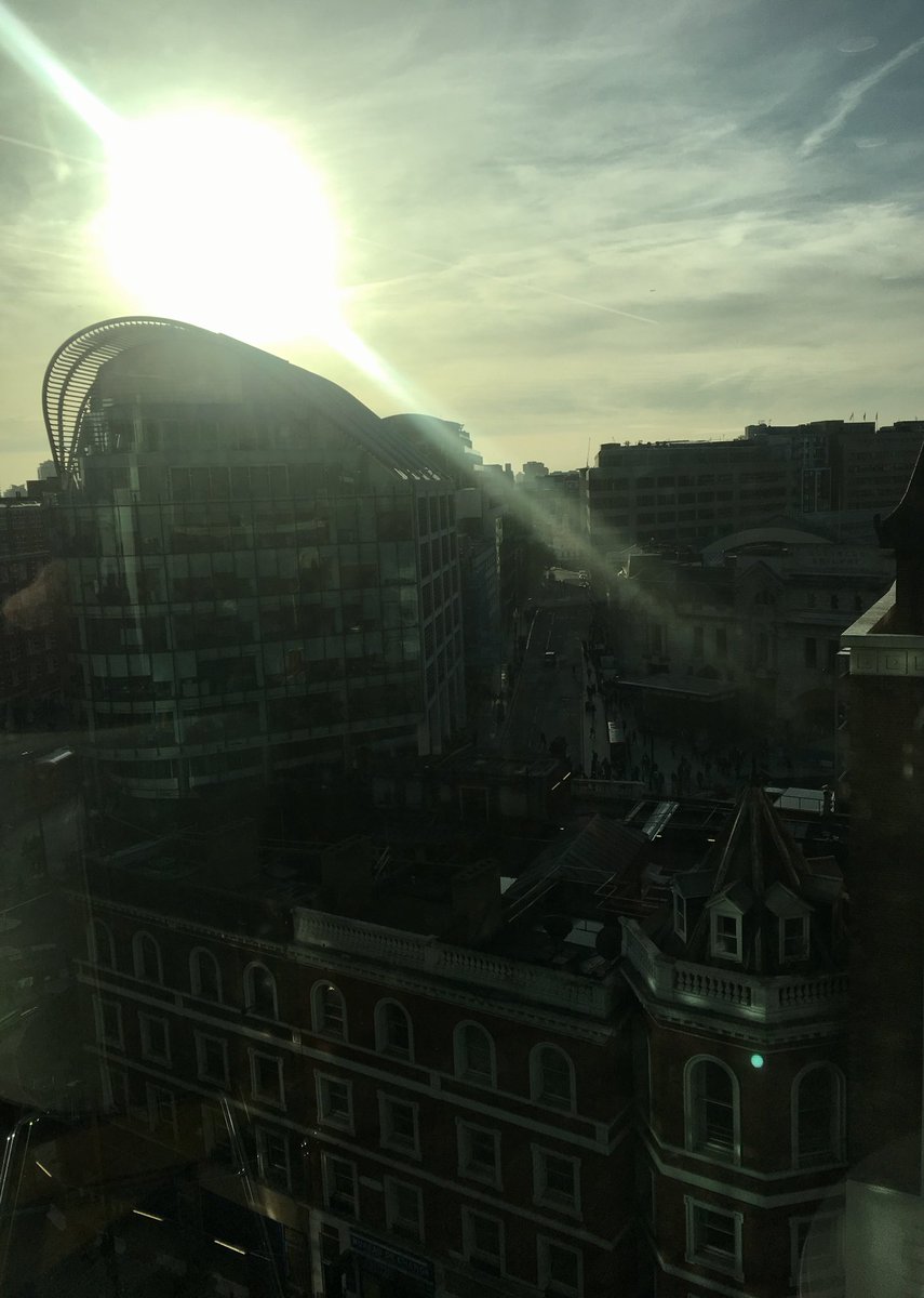 UK_RISE's tweet image. The sun is out in London and we can’t wait to welcome you all to the RISE annual conference! #ukrise2018