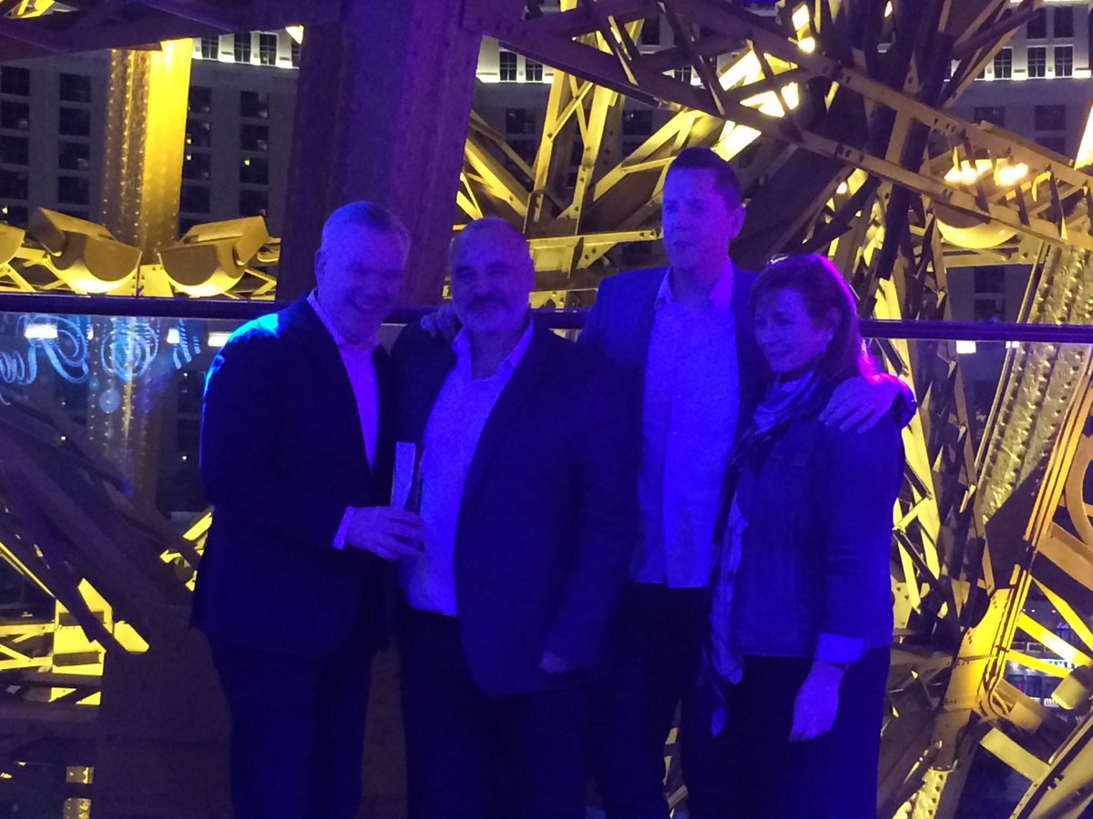 UK&amp;I Capital Partner of the Year goes to CAE @ciscoUKI  <a href="/justinharling/">Justin Harling</a>