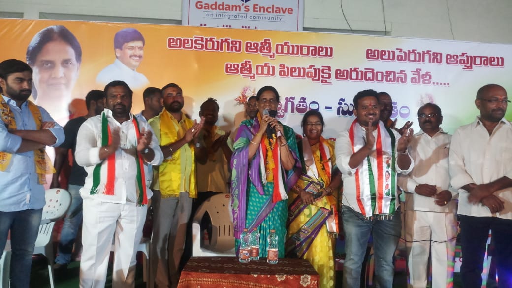 SabithaINC's tweet photo. మహేశ్వరం నియోజకవర్గం, బడంగ్ పేట్ మున్సిపాలిటీ లోని గుర్రం గుడా గ్రామంలో పర్యటించడం జరిగింది. 
#SabithaIndraReddy #Maheshwaram https://t.co/aHG5m4EsxS