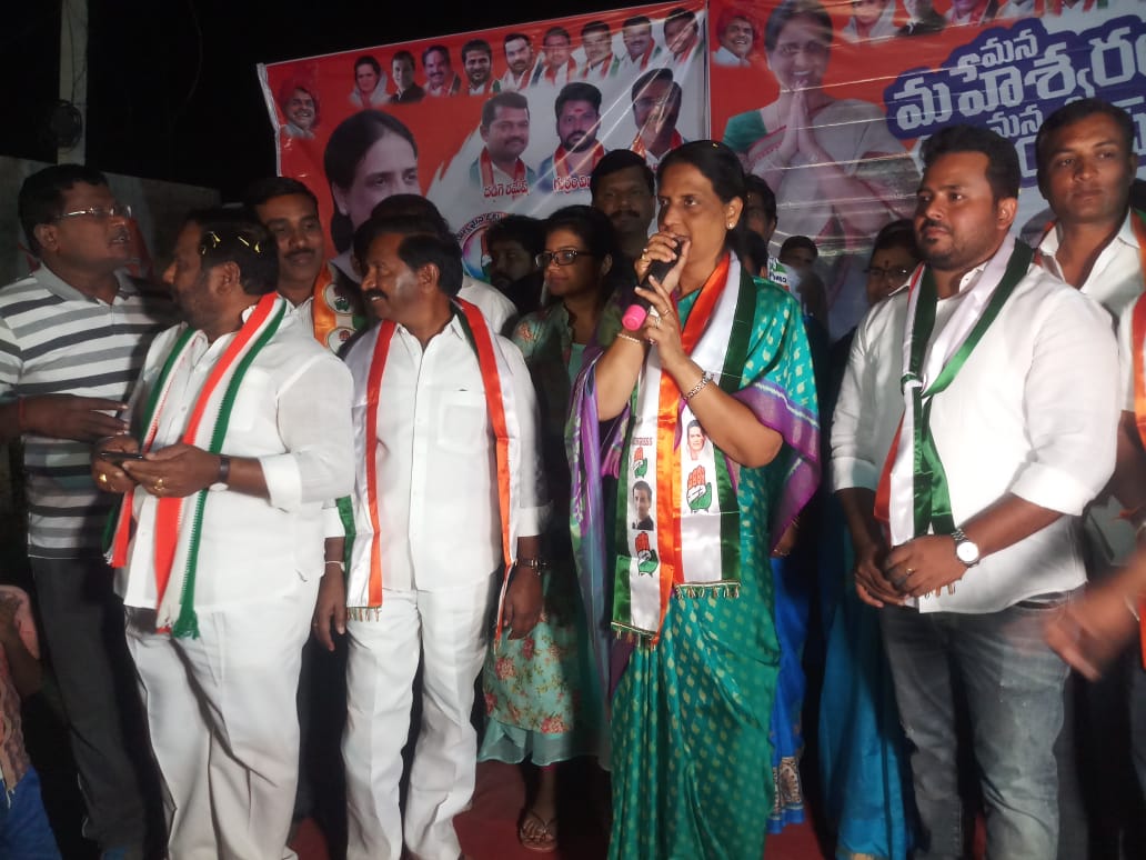 SabithaINC's tweet photo. మహేశ్వరం నియోజకవర్గం, బడంగ్ పేట్ మున్సిపాలిటీ లోని గుర్రం గుడా గ్రామంలో పర్యటించడం జరిగింది. 
#SabithaIndraReddy #Maheshwaram https://t.co/aHG5m4EsxS