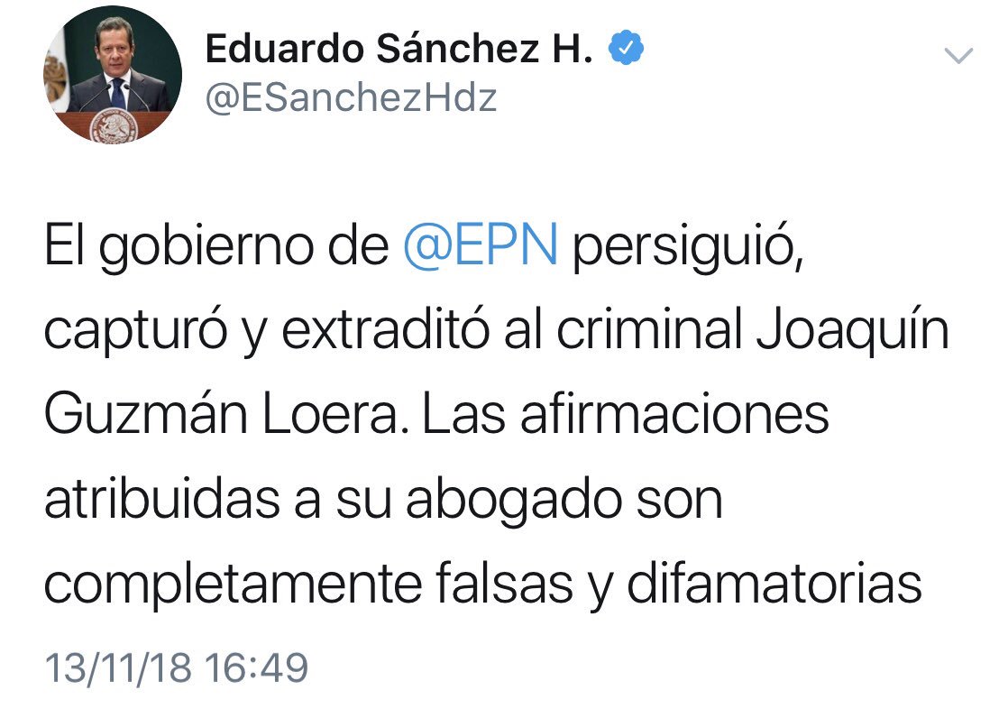MXEsNeta's tweet photo. La relevancia radica en el gobierno de FCH y su guerra, como una farza. A la par que EPN entierra más profundo al PRI... #EsNetaMX #Chapo https://t.co/Op27rEIEvB