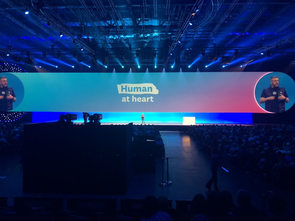 “The world of work is humanising “ #Xerocon <a href="/garyturner/">Gary Turner</a> <a href="/Xero/">Xero</a>