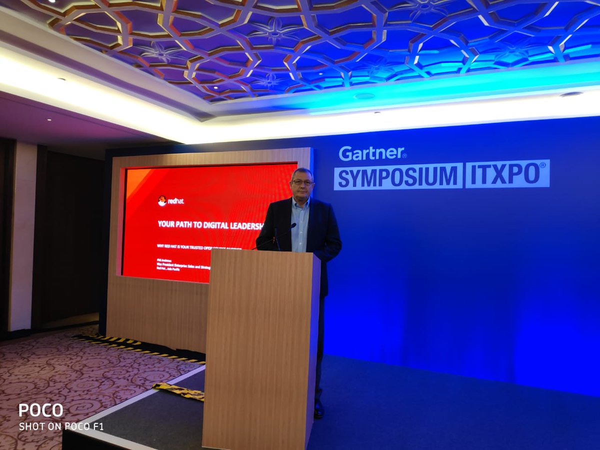 k2weets's tweet photo. @PhilAndrewsRHT ​Vice President,​ #Redhat presents "Your Path to Digital Leadership​" to a packed audience ​at #GartnerSymposium2018 Goa #RedhatatGartnerSYM #Redhat @Gartner_SYM @Red_Hat_APAC @Burzeenvakil @sarimzia https://t.co/NFSiAbWSwf
