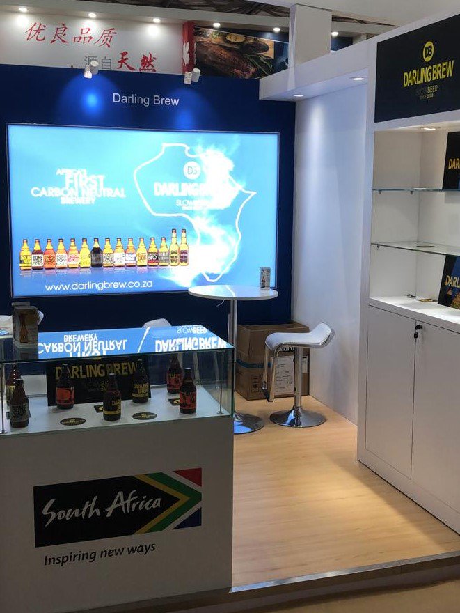 DarlingBrew's tweet photo. Darling Brew is at FHC China 2018 gaining valuable market insights, learning consumer trends and discovering the latest innovation while show casing Darling Brew to the Chinese market.
#FHCChina #DarlingBrew #Premium #SpecialtyBeer https://t.co/lhGA8FpW1V