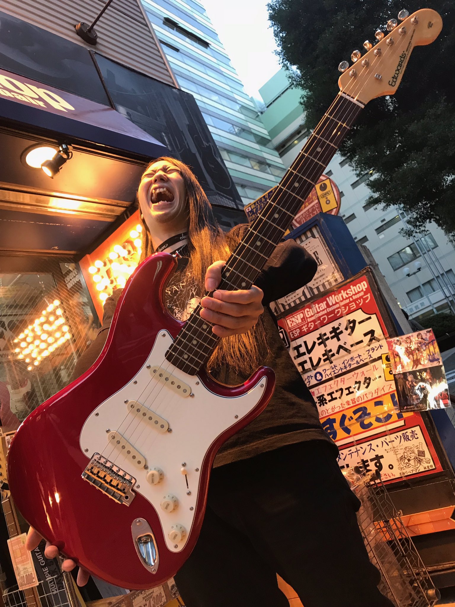 ESP Guitar Workshop on X: ESP Guitar Workshop on X: