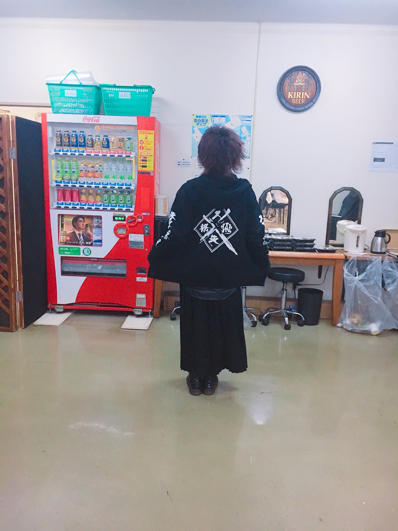 z No Twitter 人間失格パーカー z No Twitter 人間失格パーカー