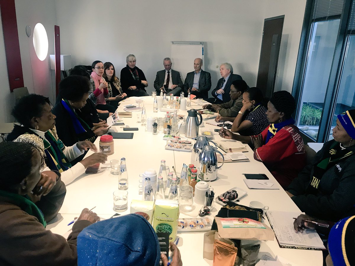 “Going green is now a must” - morning discussions with <a href="/afrikaverein/">Afrika-Verein der deutschen Wirtschaft (AV)</a> matching Tanzanian agri-food producers with German businesses #TWCCAbroad #ExperTS #tled