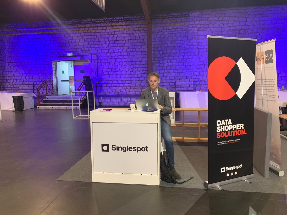 Singlespot tweet media