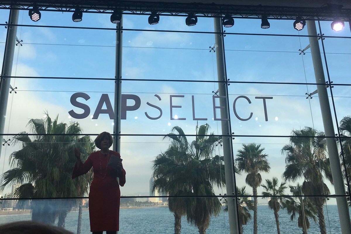 MichaelKleinem's tweet image. Great #SAPSelect opening from @AdaireFoxMartin in Barcelona with incredible guest speaker from @MIT.