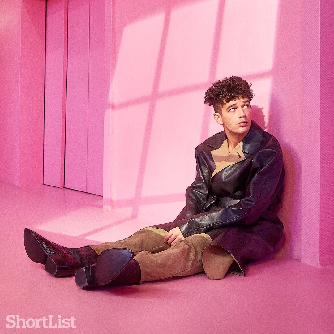 The 1975 (@the1975) on Twitter photo 14/11/2018 13:20:37 // S H O R T L I S T - I N T E R V I E W // @ShortList @Popjustice L O V E shortlist.com/entertainment/… // S H O R T L I S T - I N T E R V I E W // @ShortList @Popjustice L O V E shortlist.com/entertainment/…