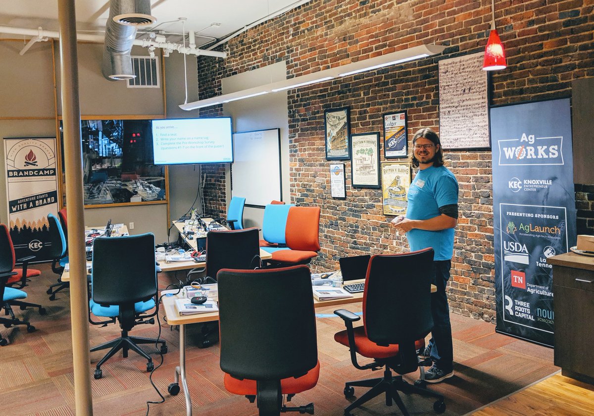 DevCatalyst_CO's tweet image. Thank you to the Knoxville Entrepreneur Center for hosting our Dev Catalyst Educator Workshops this week! Today we tackle microcomputers &amp;amp; Python in our &quot;Am I Coding or Baking with Raspberry Pi?&quot; #DevCatalyst #education #python #raspberrypi #picademy @Knoxstartshere