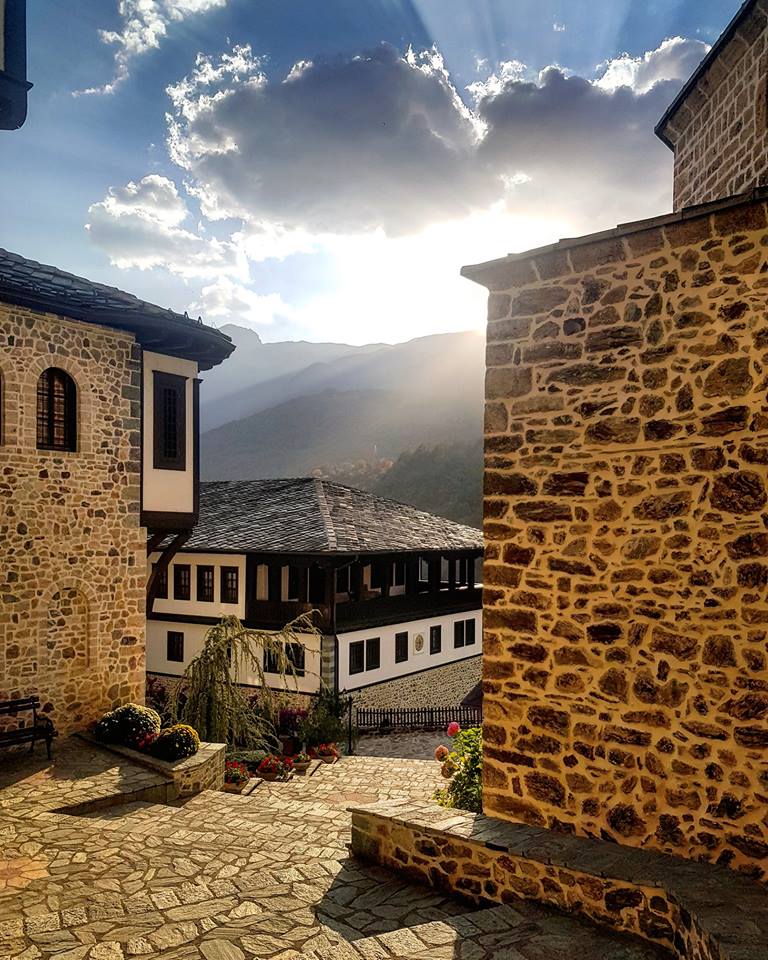 #Monastery of Saint Jovan Bigorski get lost in the view #MacedoniTimeless 🇲🇰🇲🇰🇲🇰