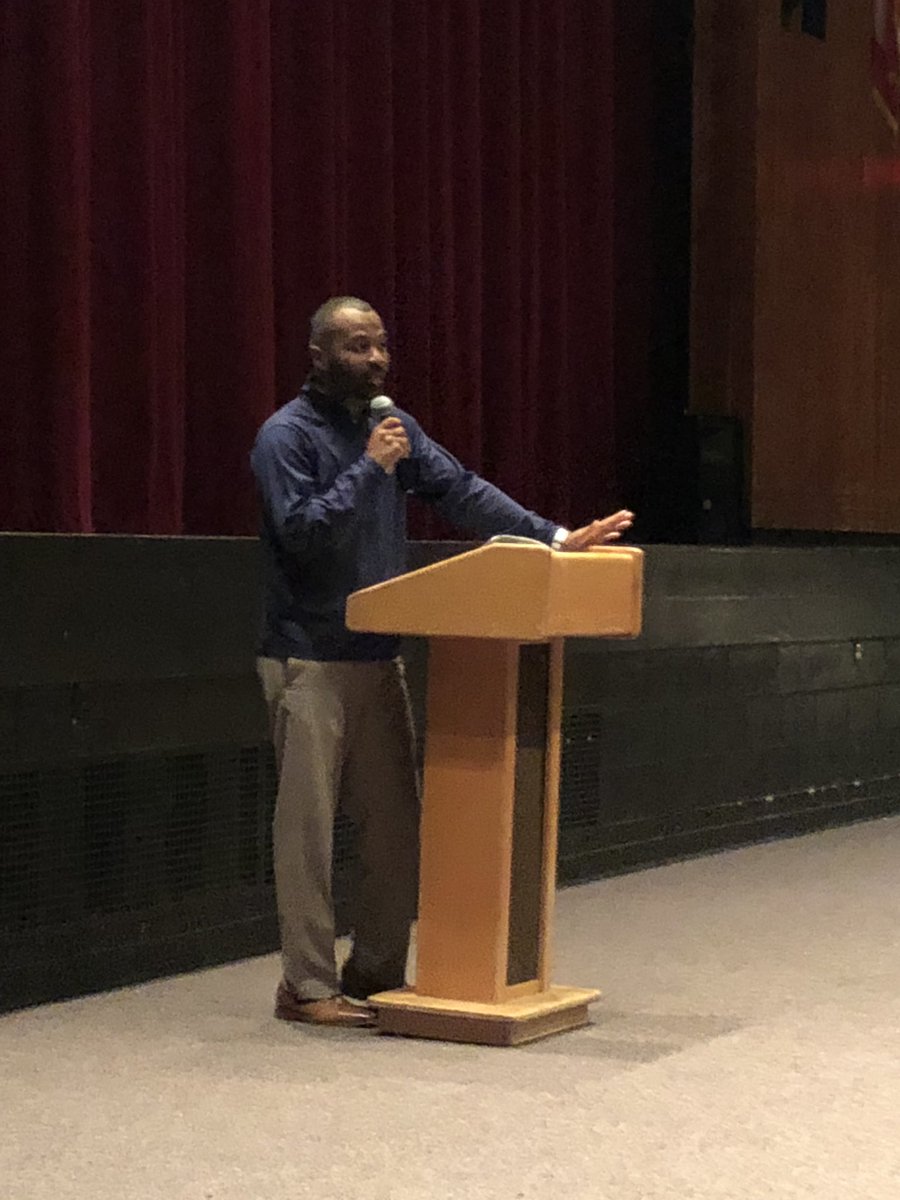 paulthopkins's tweet image. What a wonderful way to start the day—recognizing Westerville South students who have demonstrated acts of kindness, school citizenship, and service. Thank you Petty Officer and South alum Robert Steele for speaking to our students. #CatswithClass #WCSwhereUbelong