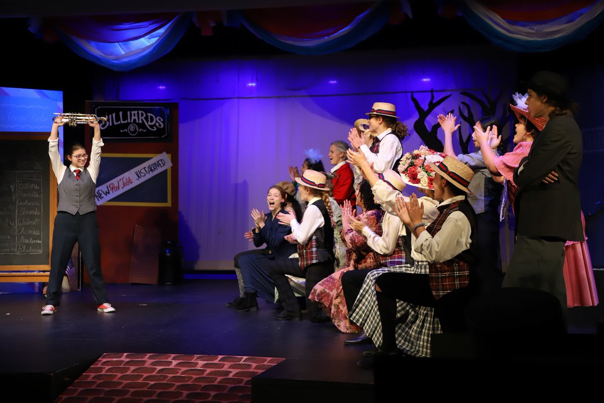 TheEllisSchool's tweet photo. The Grade 8 Operetta, The Music Man, Jr., premieres tonight at The Ellis School! Performances begin tonight and tomorrow at 7 p.m. in the Auditorium. Best of luck, #EllisGirls! #BreakALeg #Grade8Operetta #MusicManJr #MiddleSchool #EllisPerformingArts https://t.co/rZNE4zBInj