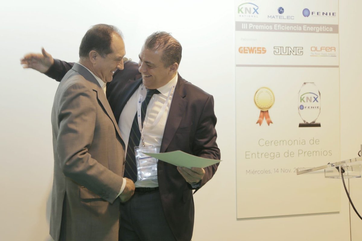 Hemos estado en los premios <a href="/KNX_Espana/">KNX España</a> 
¡Enhorabuena a todos los ganadores! <a href="/FenieInstalad/">FENIE</a> @GewissGroup <a href="/Jung_Iberica/">Jung Ibérica</a> <a href="/Olfer/">Rolf</a>