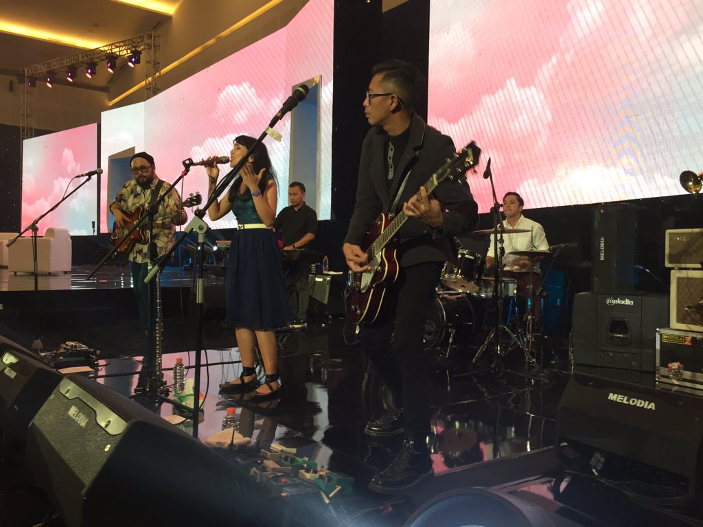 surabaya mana suaranyaaaaaa <a href="/SF_SBY/">SF_surabaya</a> <a href="/moccaofficial/">MOCCA</a>