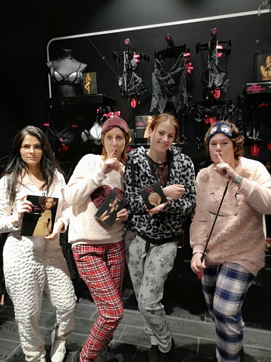 #hkmcosy #privatecollection #whatareyouwearingunderneedyourpj? #ourlittlesecret