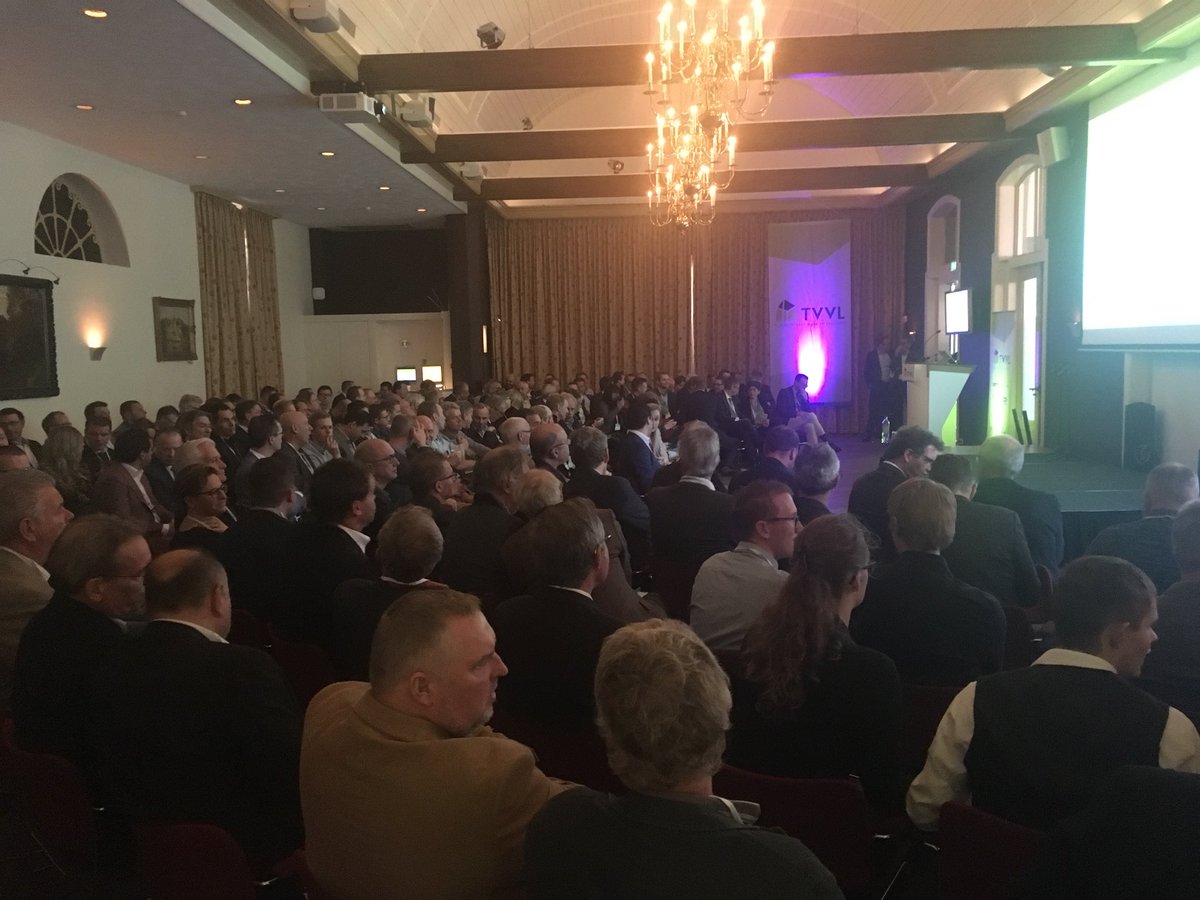 ooosting's tweet image. Zo, volle bak vanmiddag. #tvvltechniekdag