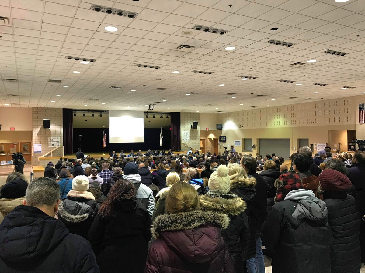 Geneva residents show up in mass to support their teachers and a step and lane salary schedule. Thank You! #teachingwithoutacontract