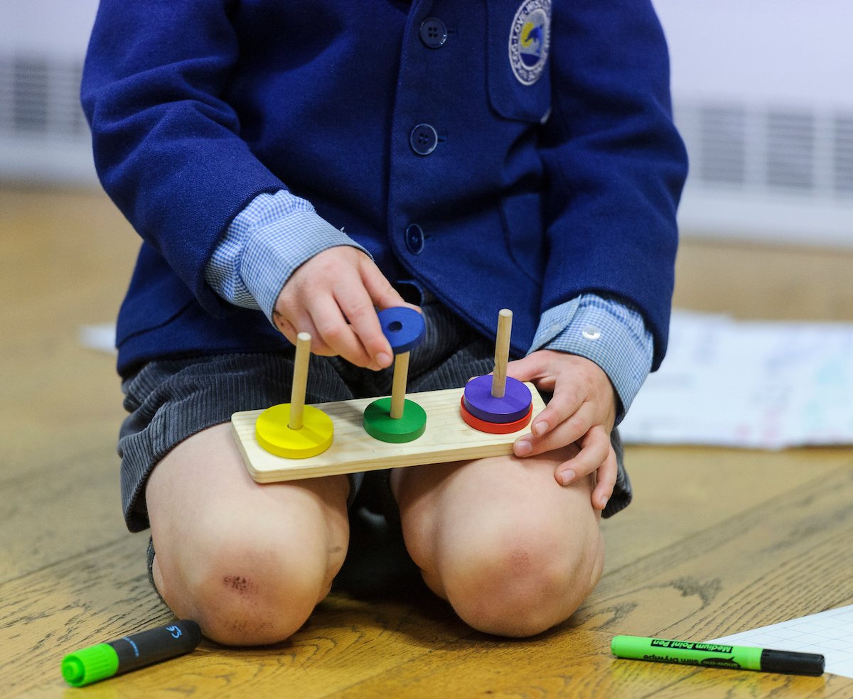 Well done to the pupils of the #DancingPuzzles #iPoP groups for the wonderful performance at ASL <a href="/aslnews/">ASL news</a> on Monday! Thank you to the parents for their great support. See you next term!
#creativelearning #mathsdance #mathsthroughmovement #embodiedlearning #activelearning