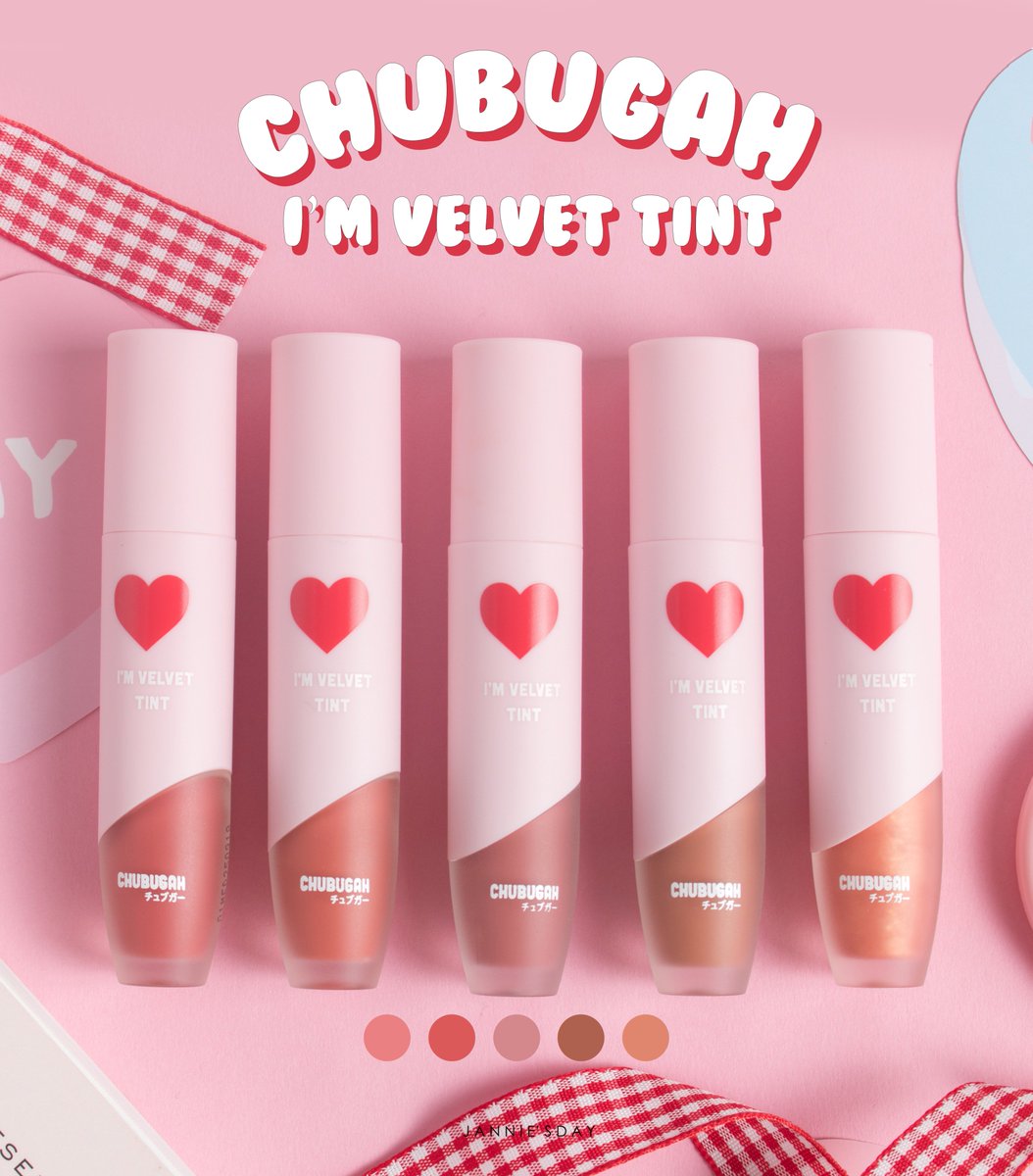 Janniesday_'s tweet image. คือแค่พกจ. ก็ใจบางแล้วอ่ะ สวอช 5 สี ของลิป CHUBUGAH เนื้อเวลเวทนุ่มมาก แล้วโทนสีคือละมุนๆ เป็นโทนที่ทาเป็นบลัชได้ด้วย เบอร์ V18 อันนี้คือเนื้อทาแล้วสีคล้ายบลัช NARS #ORGASM มาก สีแนะนำคือเบอร์ V13 เบลนแล้วละมุนมั่ก! (ต่อ) 
#ไว้รีวิวห้ามขายของโว้ยย  #แจนนี่รีวิว