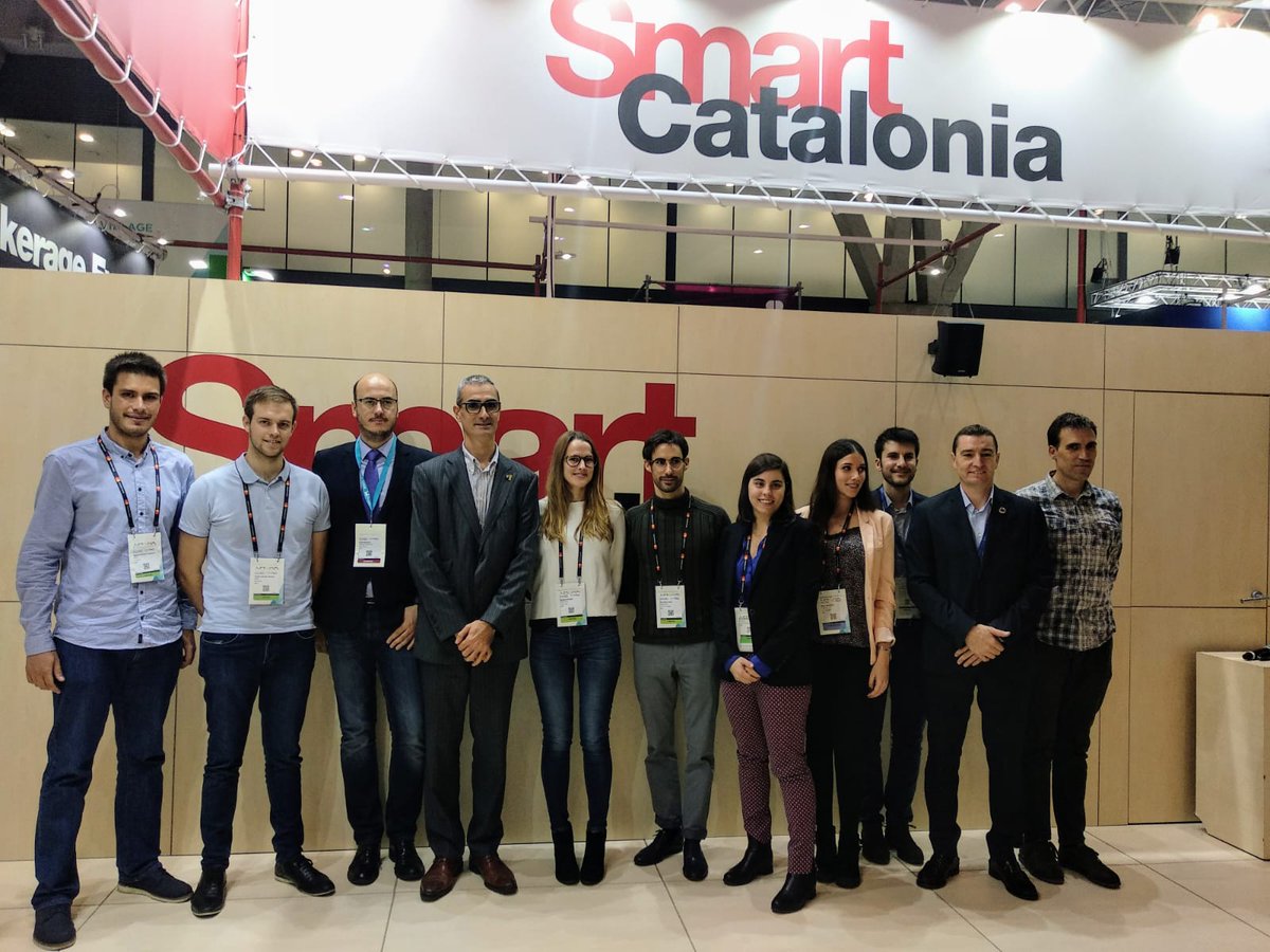tic's tweet image. Els guanyadors del #SmartCATChallenge presenten els seus projectes a l&apos;estand #SmartCatalonia durant el #SCEWC18 @davidferrerc @dmarcop
