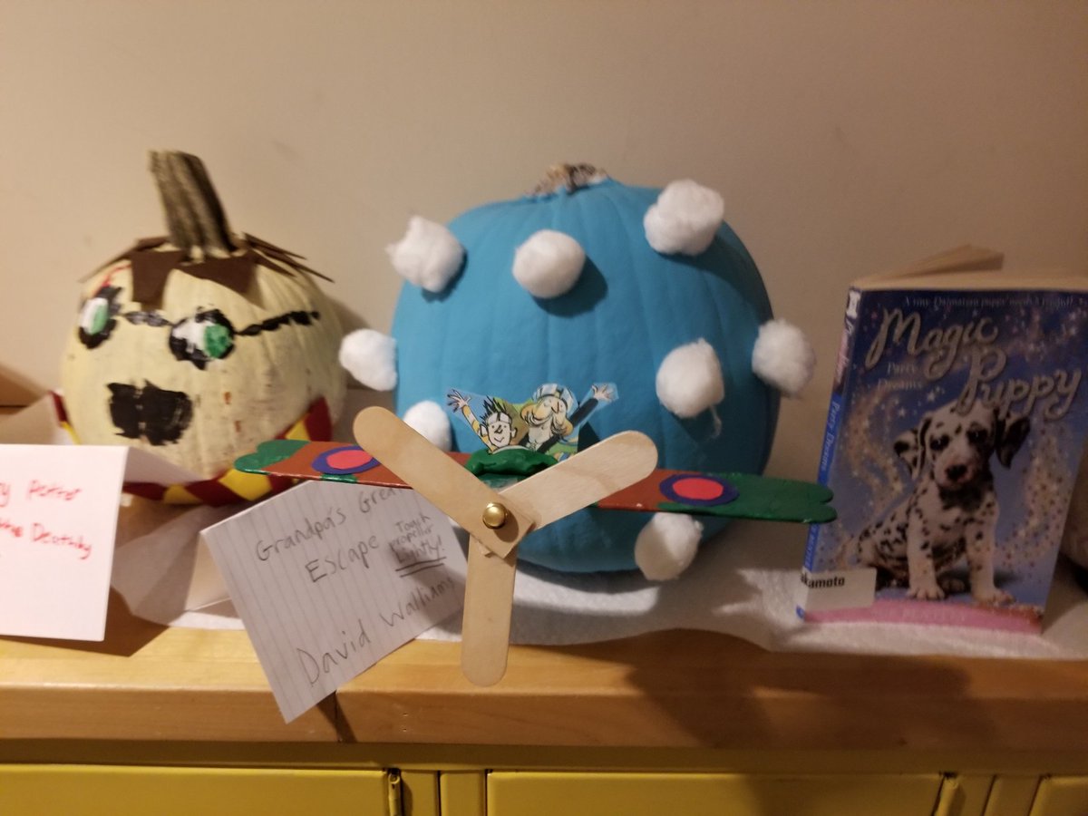 HeatherRedin's tweet image. Took our #fallintoreading pumpkin walk this morning and saw all of this amazing work! 4th graders loved looking at pumpkins to find new reading ideas. #wiltonwayct #cmlive #wpscmsocial