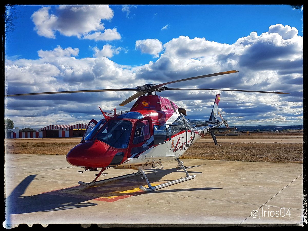 #ComparteTuFotoDelDia Buen finde a tod@s  @FaasaAviacion <a href="/Beatrizxy/">Beatriz M. Blancas</a> <a href="/luringan/">Angy</a> <a href="/sabela11n/">amalia garcia souto</a> <a href="/MaKiNoTa_SiNMaS/"> 🅼🅰🅺🅸🅽🅾🆃🅰</a> <a href="/GuillerCil/">Guiller 🇪🇸✈️</a> <a href="/jmanatol/">Juan Miguel Anatol</a> <a href="/Gigaherzio/">Daniel</a> <a href="/ibeca73/">Iván Benítez</a> <a href="/linwer/">Francesc Casellas</a> @3S5pepe <a href="/celesgalan64/">Celeste Galan</a> <a href="/santonismo/">Santoñismo</a> <a href="/conchi_panadero/">Conchi Panadero</a> <a href="/KarlosTorna/">Charli ®</a> <a href="/El_Neyra/">El_Ne¥ra™</a> <a href="/Sofijuliett/">Sofisú</a> @Bea_sotelo <a href="/Davidgl87/">David</a>