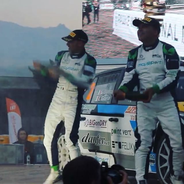 Stasera così 😂🍾🍾🍾🌰🌰🌰 Vi aspettiamo dalle 21 alla #PizzeriaBasso per la “Bicchierata + Castagnata” 😉 #GBBASSOFFICIAL ift.tt/2yO7XQZ