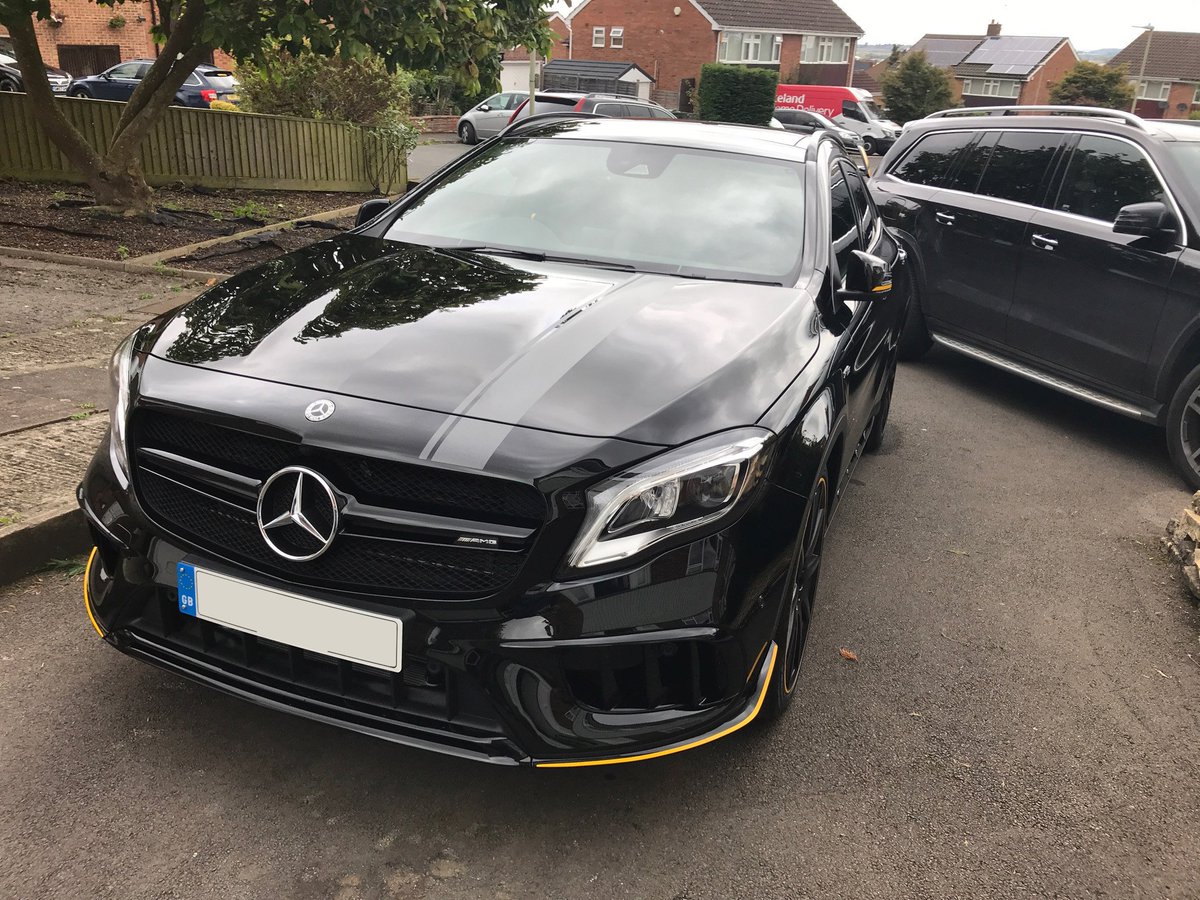 MercedesAMG's tweet image. The Mercedes-AMG GLA 45 Yellow Night Edition represents style on a level all its own.

{Csn: 8.5 l/100 km | CO2: 193 g/km]

Thanks to #AMGAddict Matt Bridges for this image.