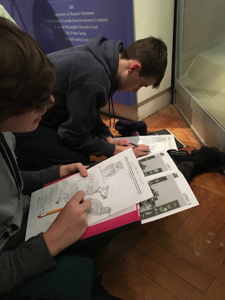 jfr_visualart's tweet image. Drawing at the Rom! :)