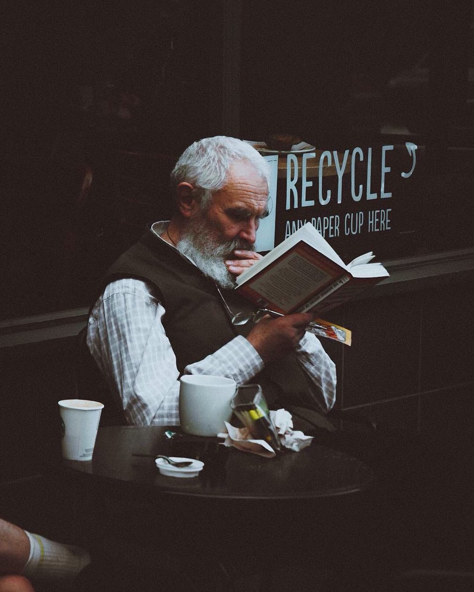 leniwalola's tweet photo. Marek Kalhous @xavierdaniel999 @St_oryteller https://t.co/roBW8MXj33