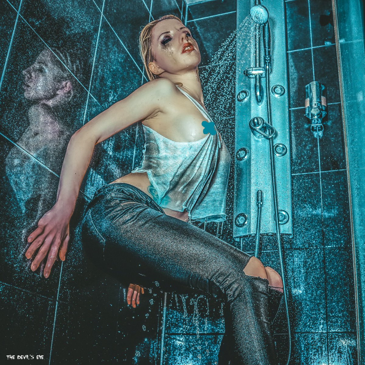 The_Devils_Eye's tweet photo. #nakedplanet #photographer #eroticart #photobook #nudeart #erotik #instaart #beautiful #photooftheday #fineartnude #thedevilseye #thedevilseyecom #bodyart #Muenchen #stunning #model #modeloftheday #topmodel #pretty #photoart #geilerscheiss #uncoverme #nakedmag #hastag2 https://t.co/aDU30wIqRO