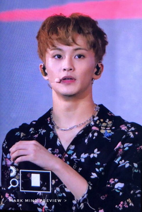 Markmind_802's tweet photo. 181102 희망빅콘서트 프리뷰 
#마크 #NCT127 #MARK https://t.co/jsbRsFkEK9