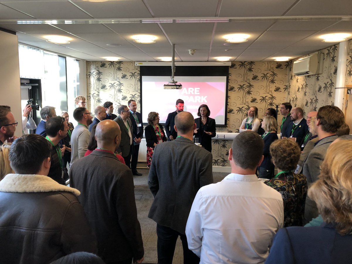NathanKellyEdu's tweet photo. @mahonalex ”Leeds/Bradford the perfect choice re collaboration and partnership and the right choice for  @Channel4 “ #4sparks https://t.co/J983UmU4Tv