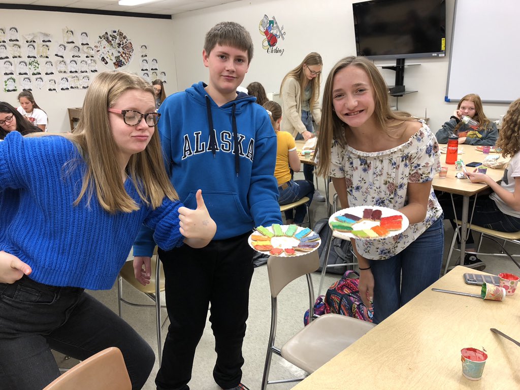 828Deb's tweet image. FCS Pathways class