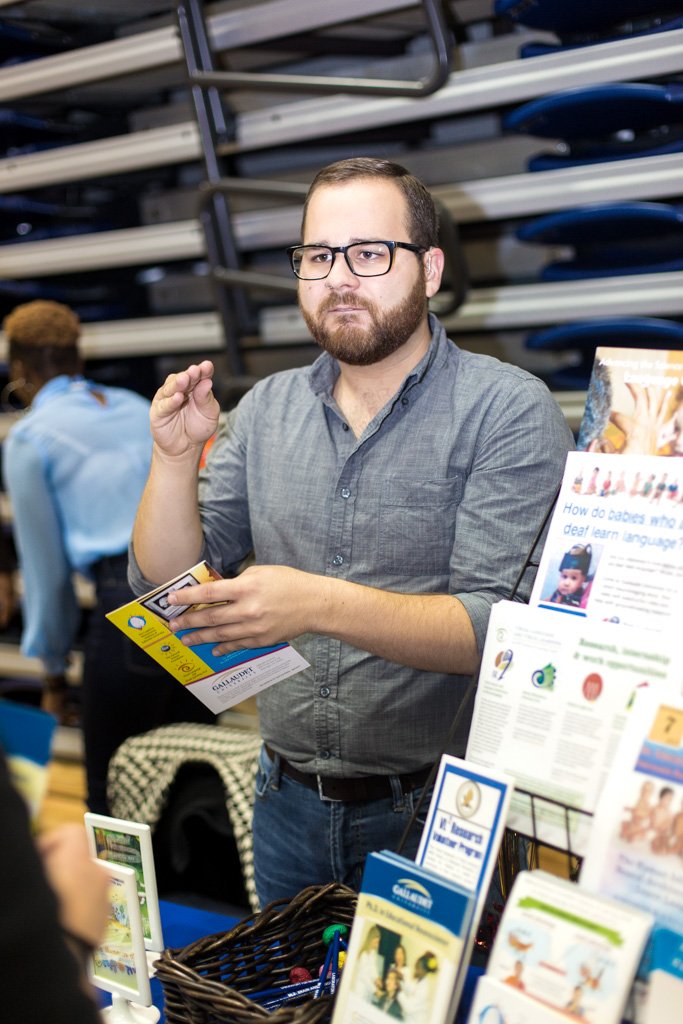 VL2Science's tweet image. @GallaudetU  Graduate School Open House is next Friday! Our PhD in Educational Neuroscience (PEN) program will host a booth. Our fac &amp;amp; stdnts will answer any questions that you have about our program! RSVP - goo.gl/arN5qB #cognitiveneuroscience #educationalneuroscience