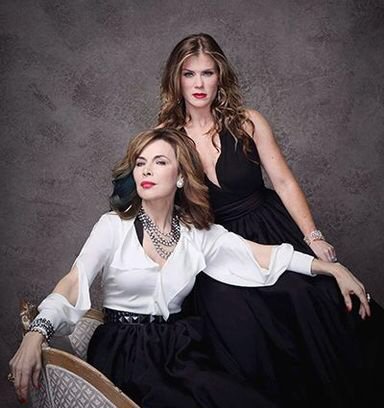 carlivatiron's tweet photo. Today on @nbcdays, Kate &amp; Sami. Because you demanded it... #days @laurenkoslow @Ali_Sweeney https://t.co/j4hNzeQo8Z