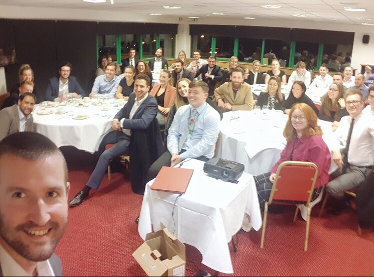 Izziey_Newbury's tweet photo. Area I customer service roadshow last night , great chance to share experiences , to discuss what moves good service to excellent service &amp; celebrate some strong numbers! #U1Strong #goodisbad #bestisyet2come https://t.co/lvOVTmdq21