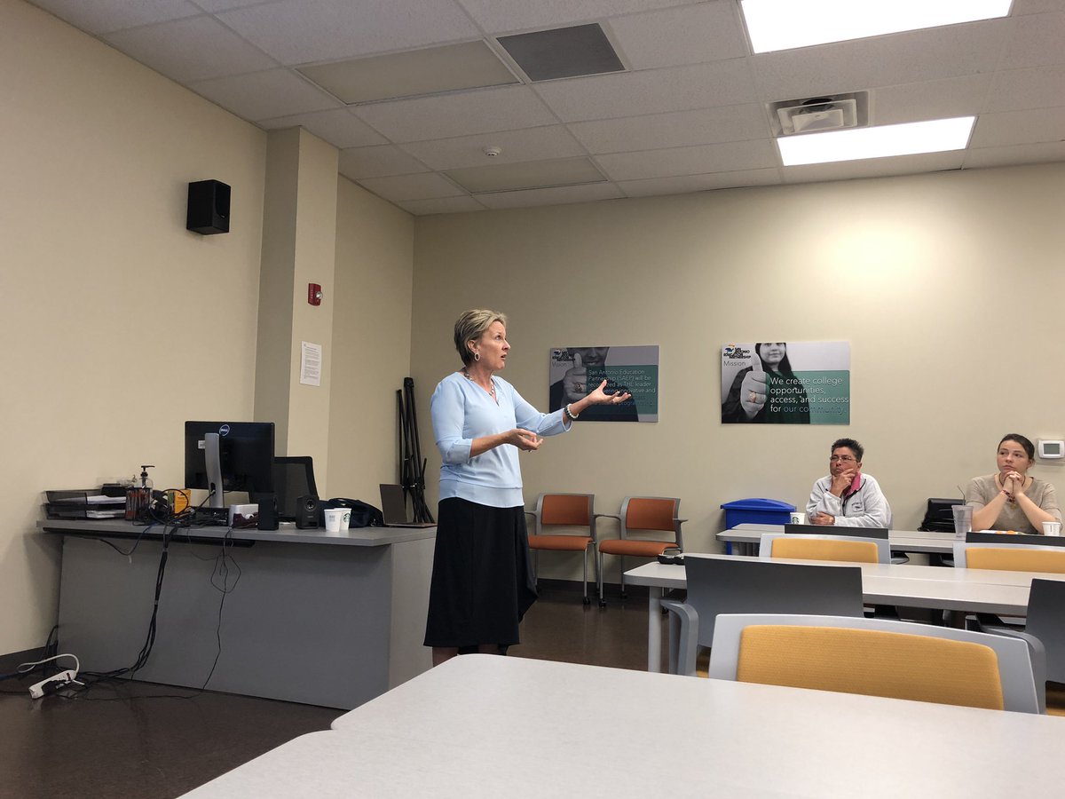 Christi Martin @MartinPolicy of Martin Consulting LLC talking to Leadership SAISD @LeadershipSAISD Class of 2019 about school boards and governance. #leadershipsaisd #lsaisd #christimartin #schoolboard #txed