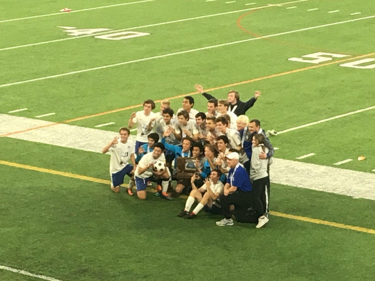 MSHSL Boys Soccer: <a href="/Tonkamensoccer/">Minnetonka HS Boys Soccer</a> vs St. Paul Central ends in 1-1 tie for 3rd place! Congrats both teams! #TonkaPride