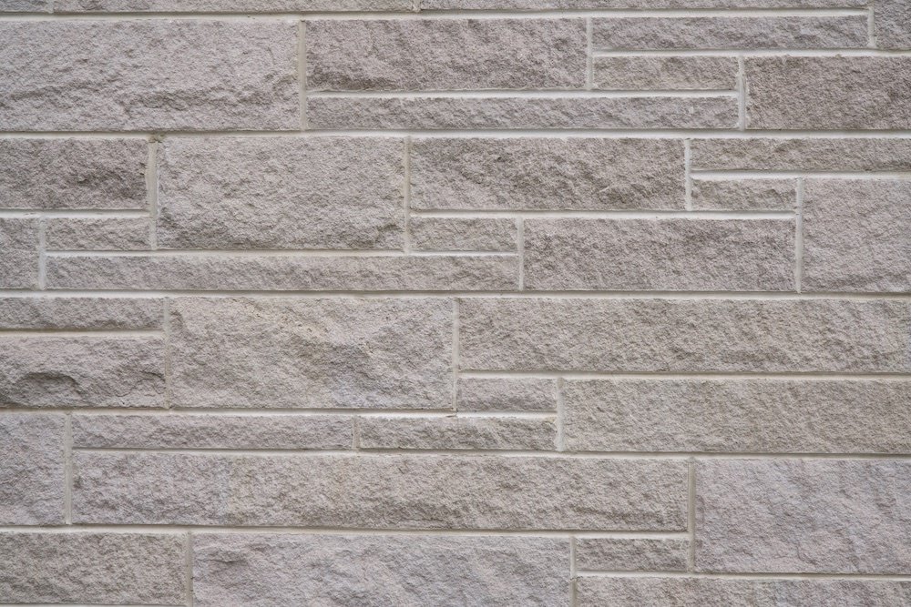 Thanks to Masonry for the mention! We're competing with our cast counterpart more than ever before. Learn how natural stone has a leg up: hubs.ly/H0fnpgJ0 
#UseNaturalStone #IndianaLimestone #NaturalStone