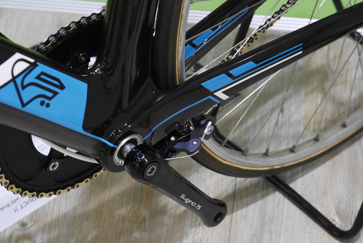 日本に戻ってまいりましたドゥーメンです。 速報です、BOMAの新作！ L