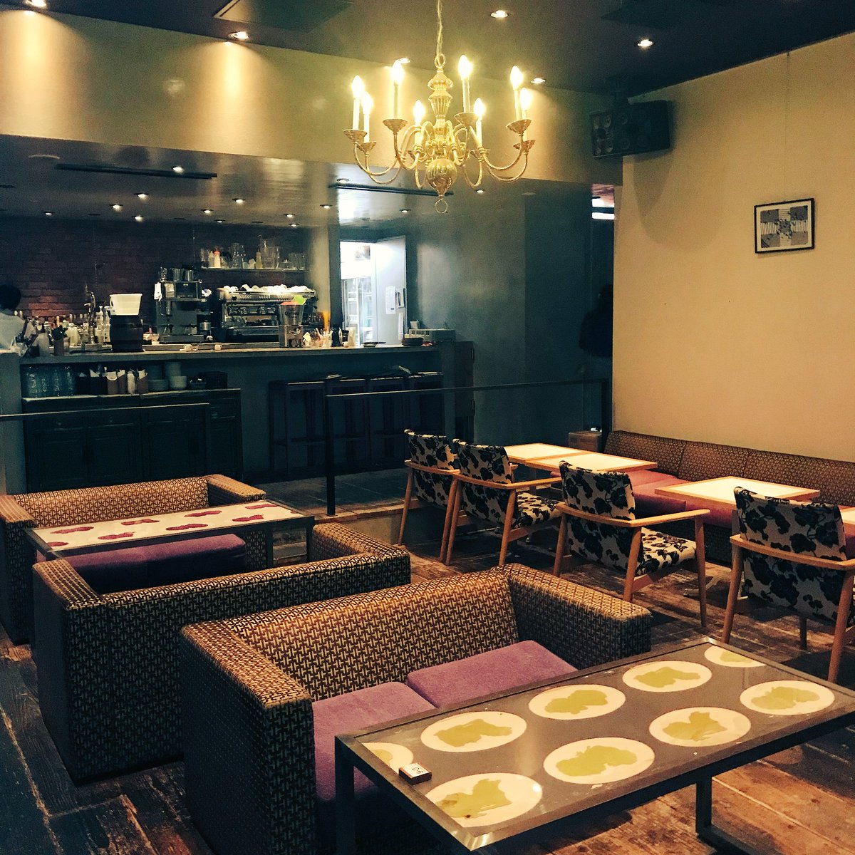 Twitter पर Leo 東京のオシャレなカフェ 銀座のsuzu Cafe 落ち着いた雰囲気の 広いカフェ 値段が安くて 夜 11 30まで開店している点が非常に良いです 洗練されたカフェで 内装が美しい