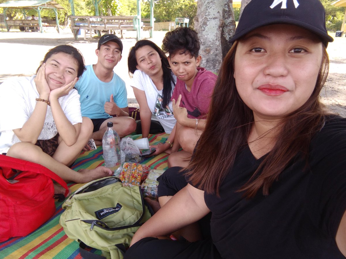 keereenbee's tweet photo. Pinaabtik na ligo #teamdrawing https://t.co/qqFd4GqQ47